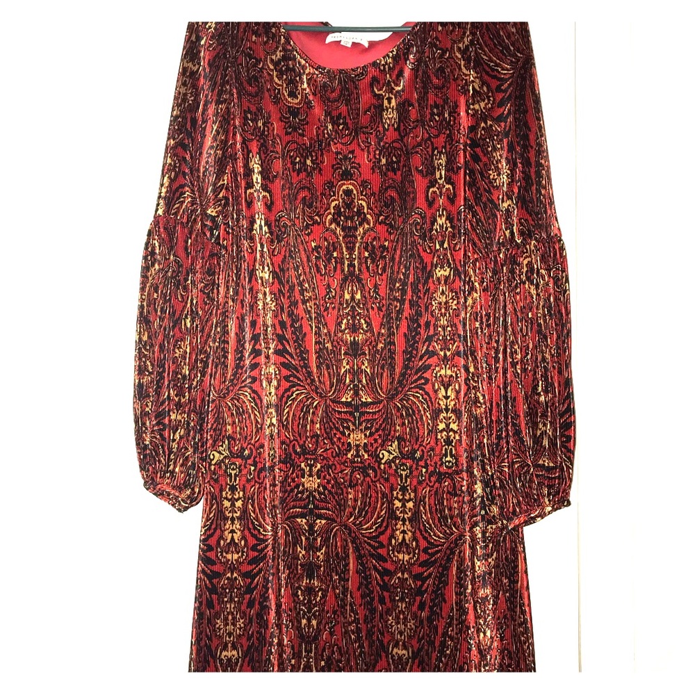 Long Sleeve Pattered Dress